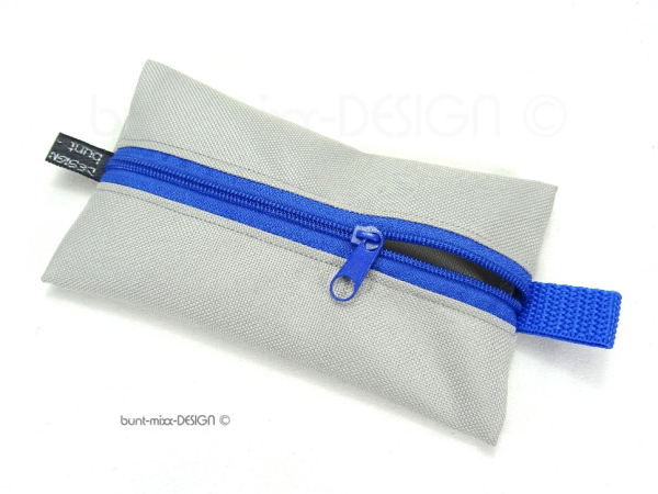 Täschchen hell GRAU Outdoorstoff Zipper royal- BLAU, Karabiner, TaTüTa Inhalator Kosmetik, BuntMixxDESIGN